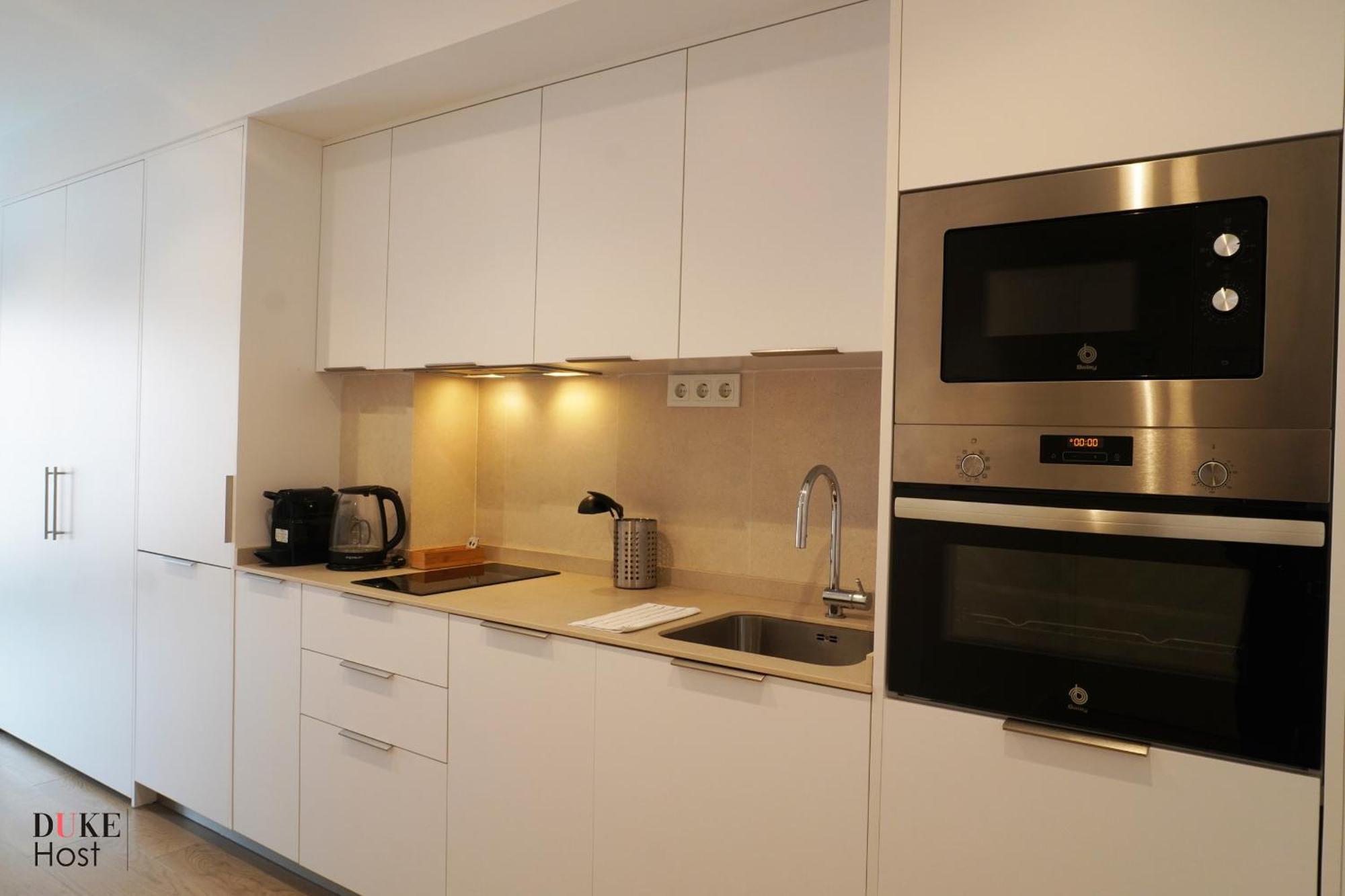 Castilla Luxury B Apartments Мадрид Екстер'єр фото